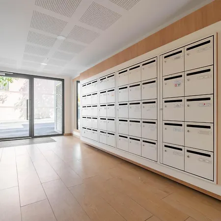 T2 Entre La Et Le Velodrome - Clim/parking Apartment *